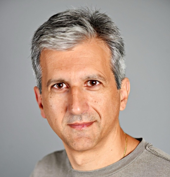 Kyros Kutulakos